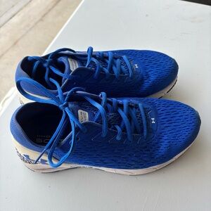 Under Armour Women's HOVR Sonic Size 7.5 Color Royal Blue